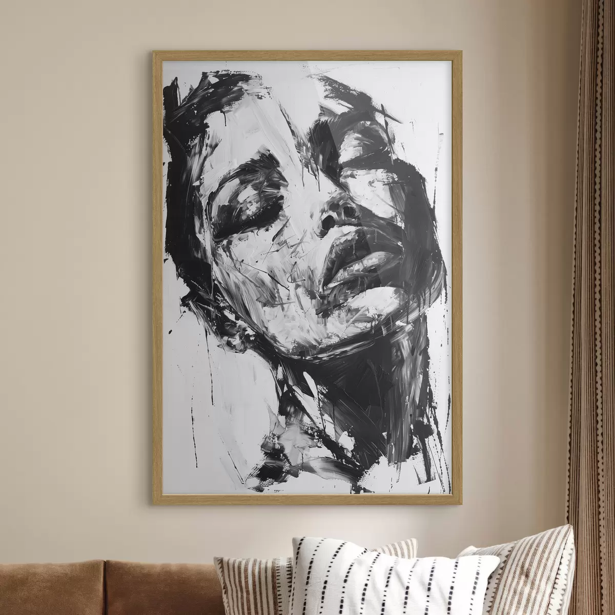 Poster Porträt einer Frau mit schwarzen Pinselstrichen f38641
