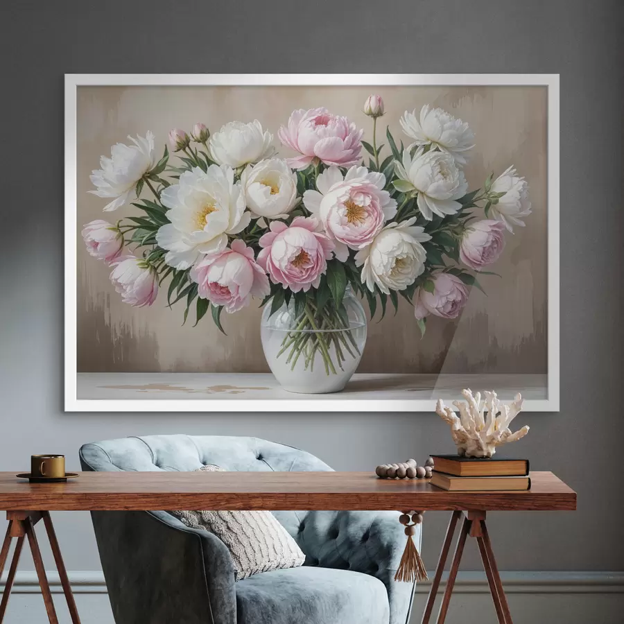 Fototapete Ein Strauß wunderschöner rosa und weißer Pfingstrosen in einer Glasvase, arrangiert auf einer Holzoberfläche f40398