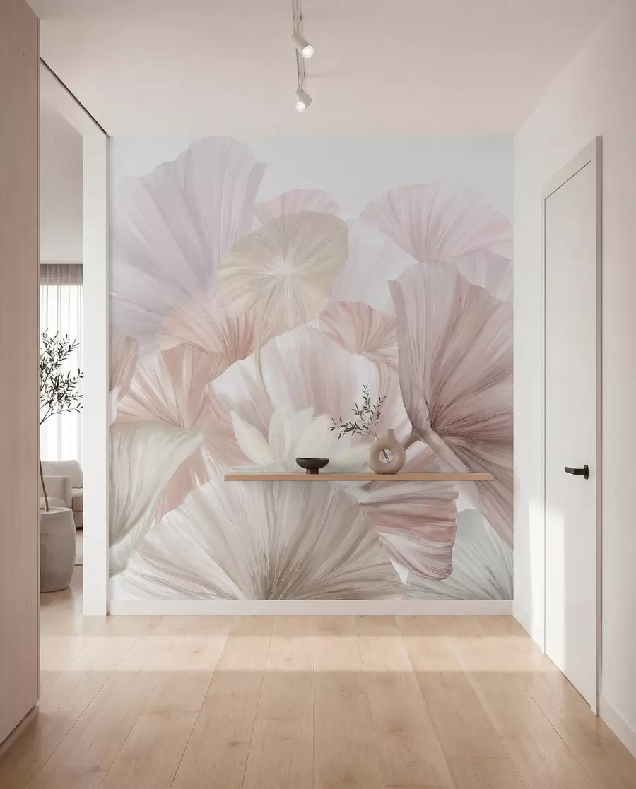 Fototapete Zarte rosa Lotusblätter mit weißen Blüten mit weichen, federleichten Blütenblättern in einer natürlichen Kunstkomposition angeordnet w08265v1