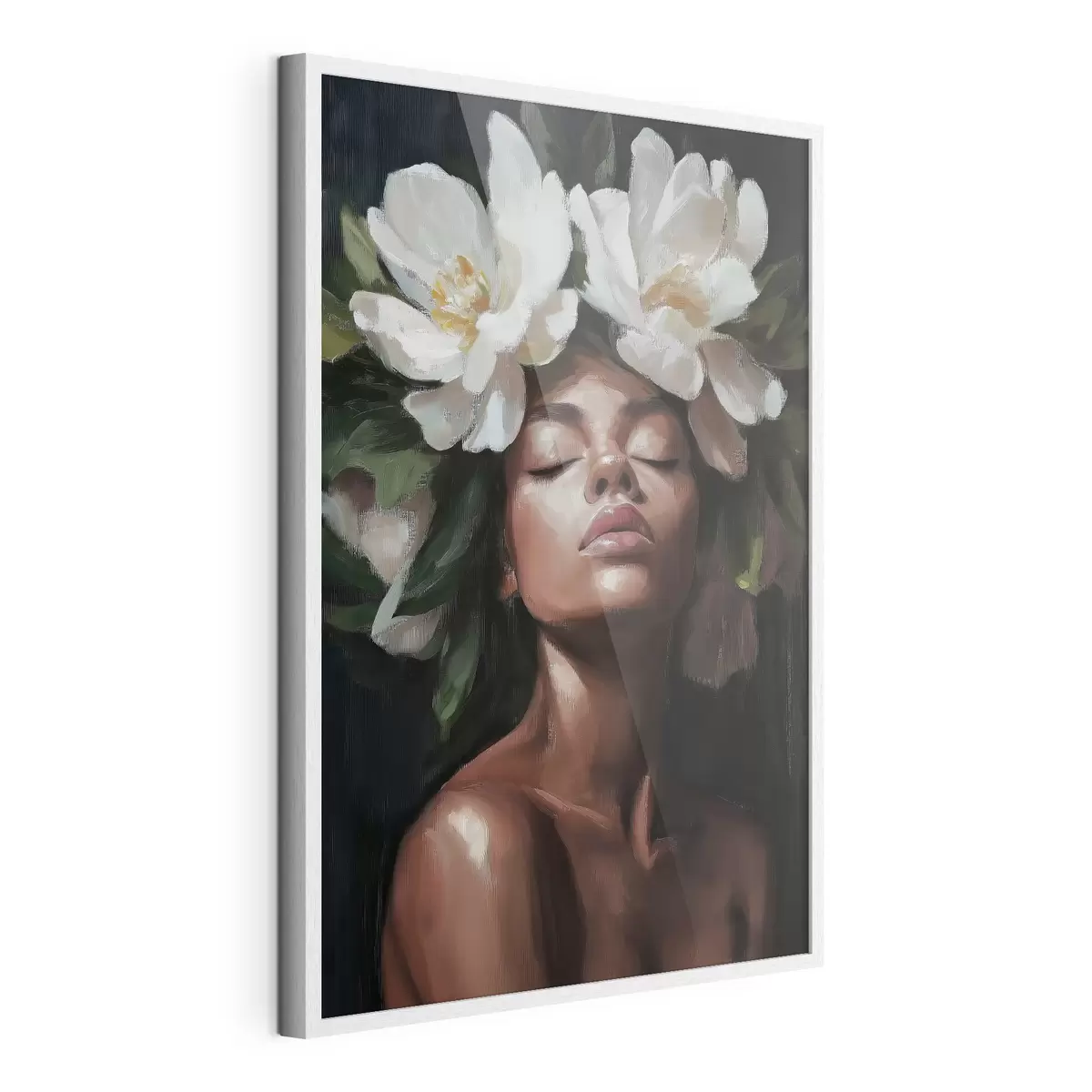 Poster Frauenporträt mit weißen Blumen im Haar auf dunklem Hintergrund f41824