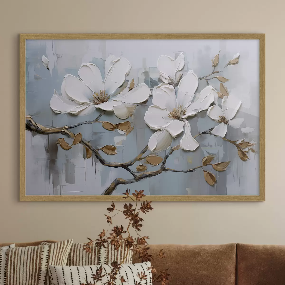 Poster Weiße Magnolienblüten mit strukturierten Blütenblättern und braunen Blättern auf einem weichen blauen Hintergrund Ölgemälde Imitation f42711