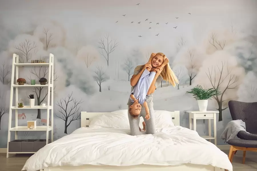 Fototapete Winterwald mit Bäumen, kleinen Häusern, Vögeln und Schnee in einem leichten Aquarellstil w08815