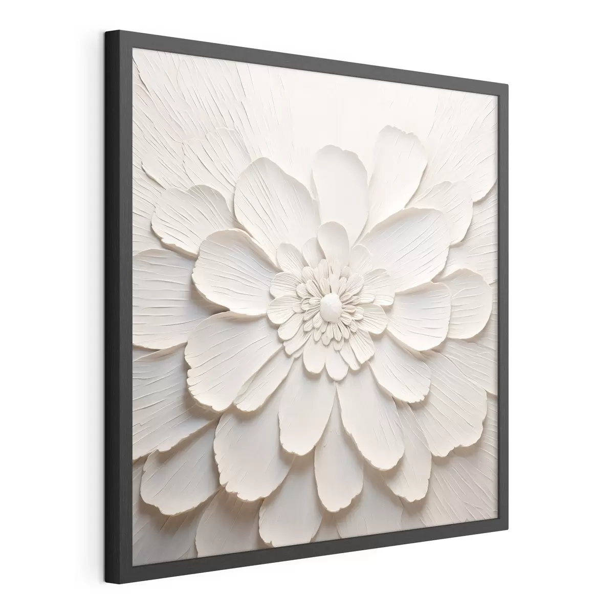 Poster Große weiße Blüte mit voluminösen Blütenblättern f43364