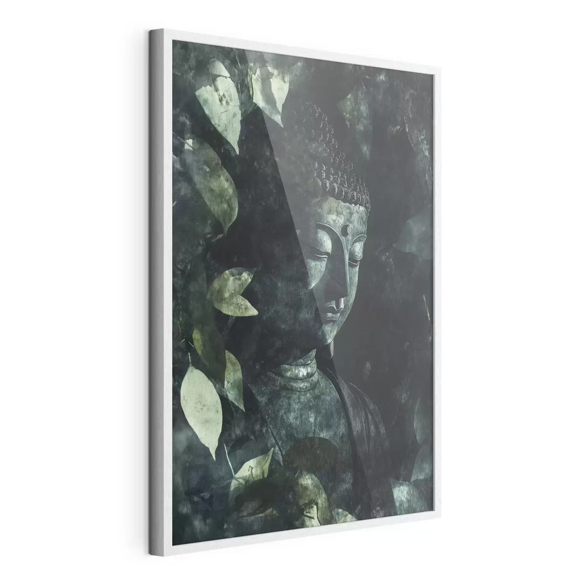 Poster Meditativer Buddha in den grünen Blättern, spirituell f44029