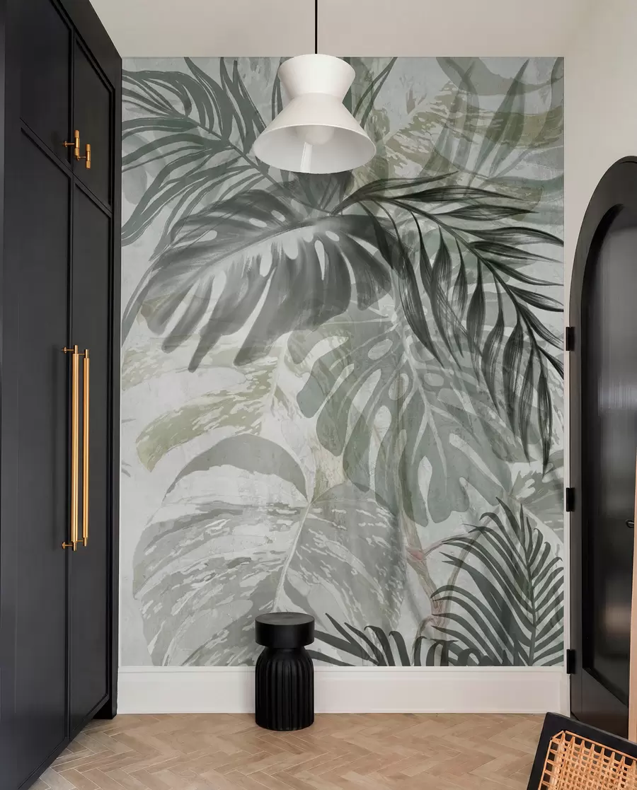 Fototapete Monstera und Palmenblätter in Grün- und Grautönen, botanisch, tropisches Laub, Dschungelpflanzen, strukturierter Hintergrund w09011