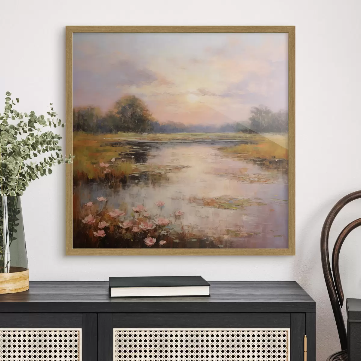 Poster Wasserfläche mit Blumen bei Sonnenuntergang f44044