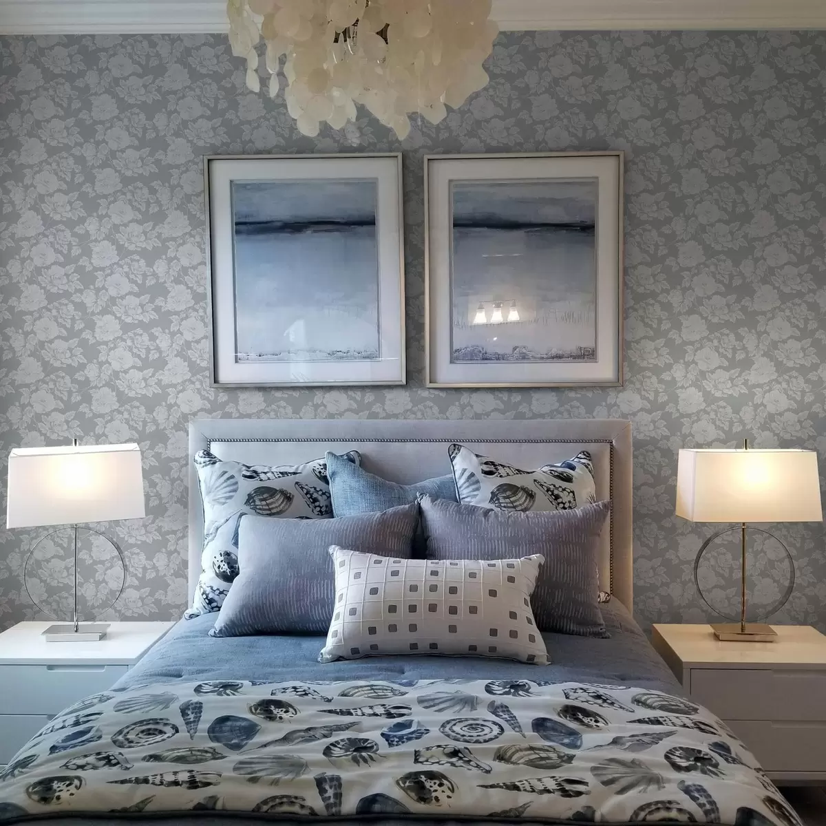 Tapete Helle Blumen auf grauem Hintergrund a00129v1