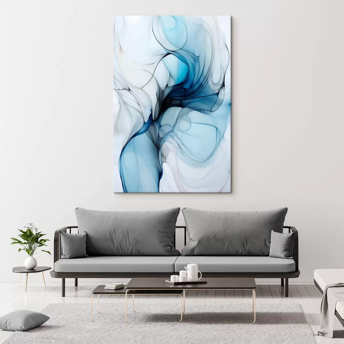Fototapete Abstrakte Komposition mit fließenden Linien und durchscheinenden Blütenblättern in blauen, weißen und beigen Farbtönen, Alkoholtintenimitation s45178
