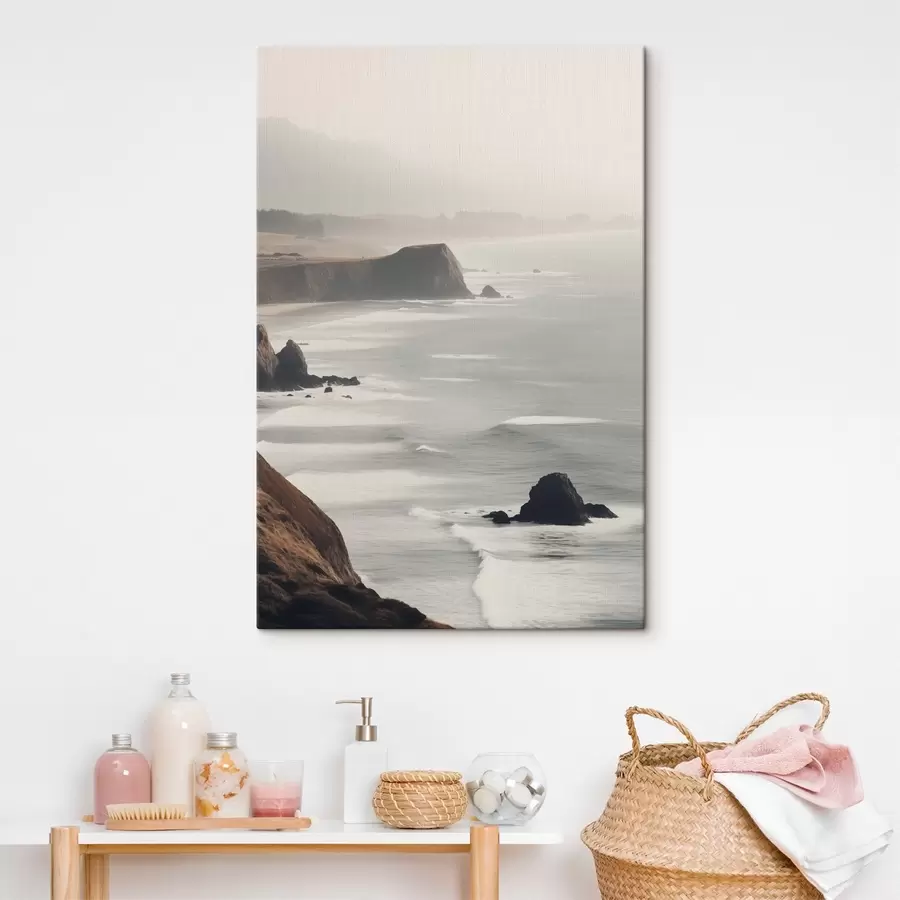 Fototapete Felsige Klippen und Meeresküste, Wellen, die an das Ufer schlagen, Landschaft mit stimmungsvoller Atmosphäre, erdige Töne s45194