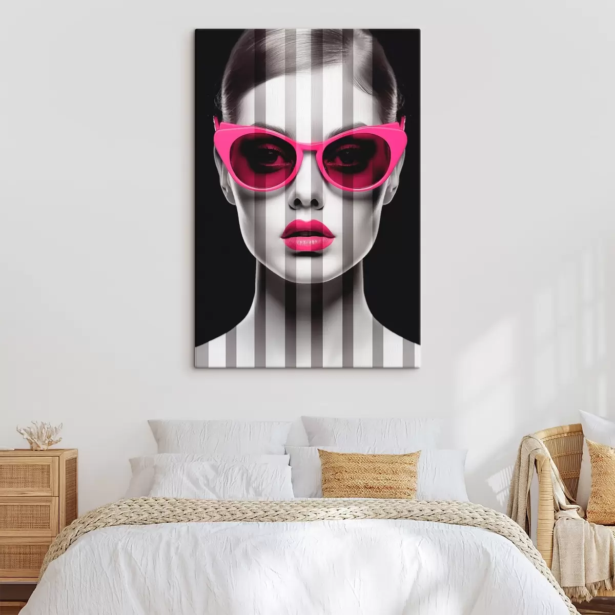 Fototapete Frau mit rosa Brille mit schwarzen und weißen Streifen s45315