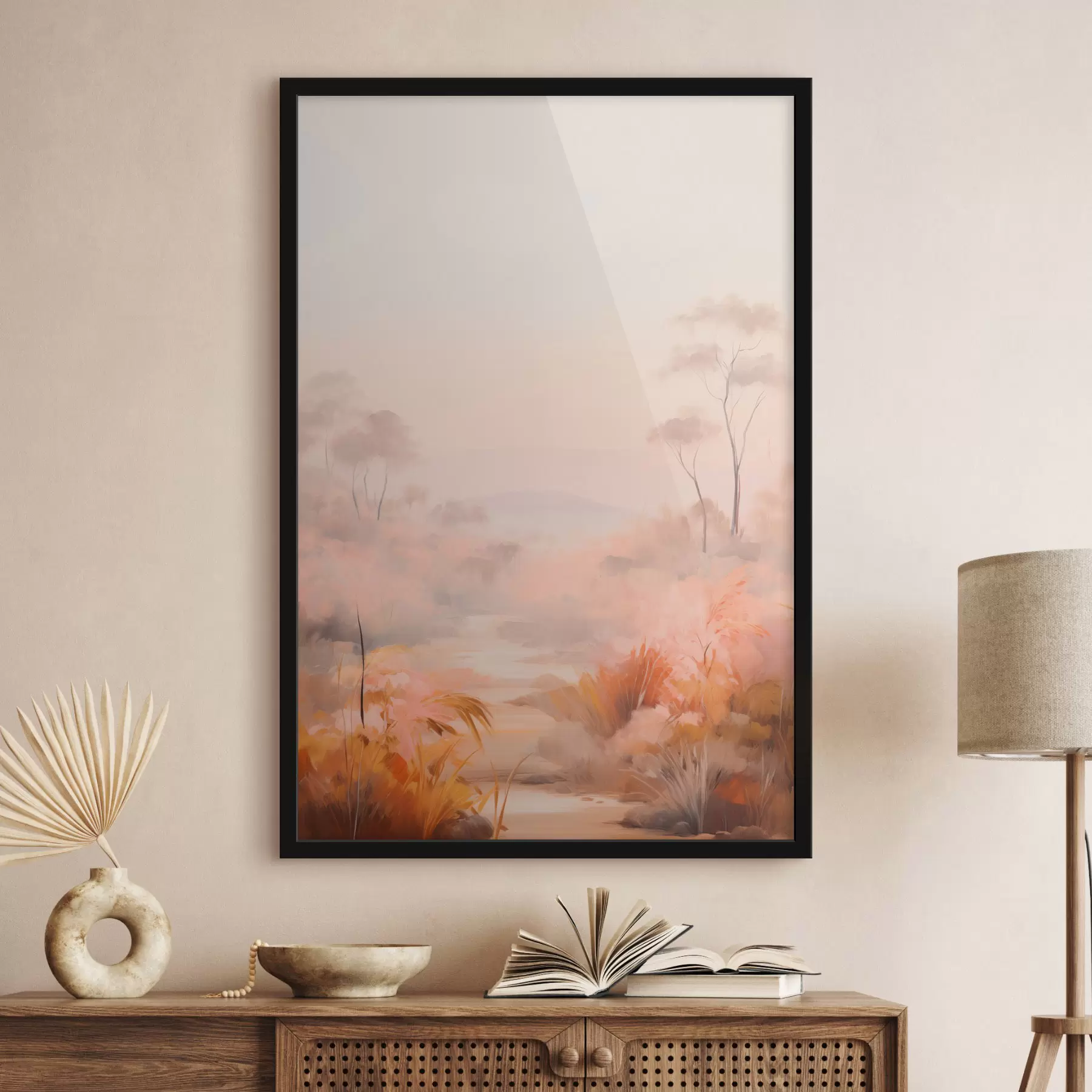 Fototapete Eine Landschaft mit Sträuchern und Bäumen in Rosa-, Orange- und Brauntönen, mit Bergen im Hintergrund f45553