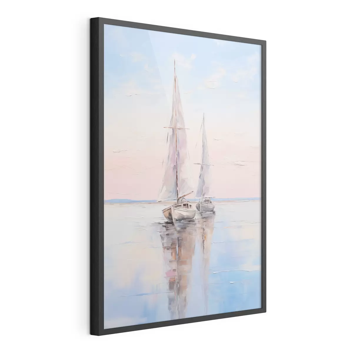 Poster Segelboote mit rosafarbenen Segeln, die auf einer ruhigen See treiben, Spiegelungen der Boote im Wasser, sanfte Pastellfarben f45558