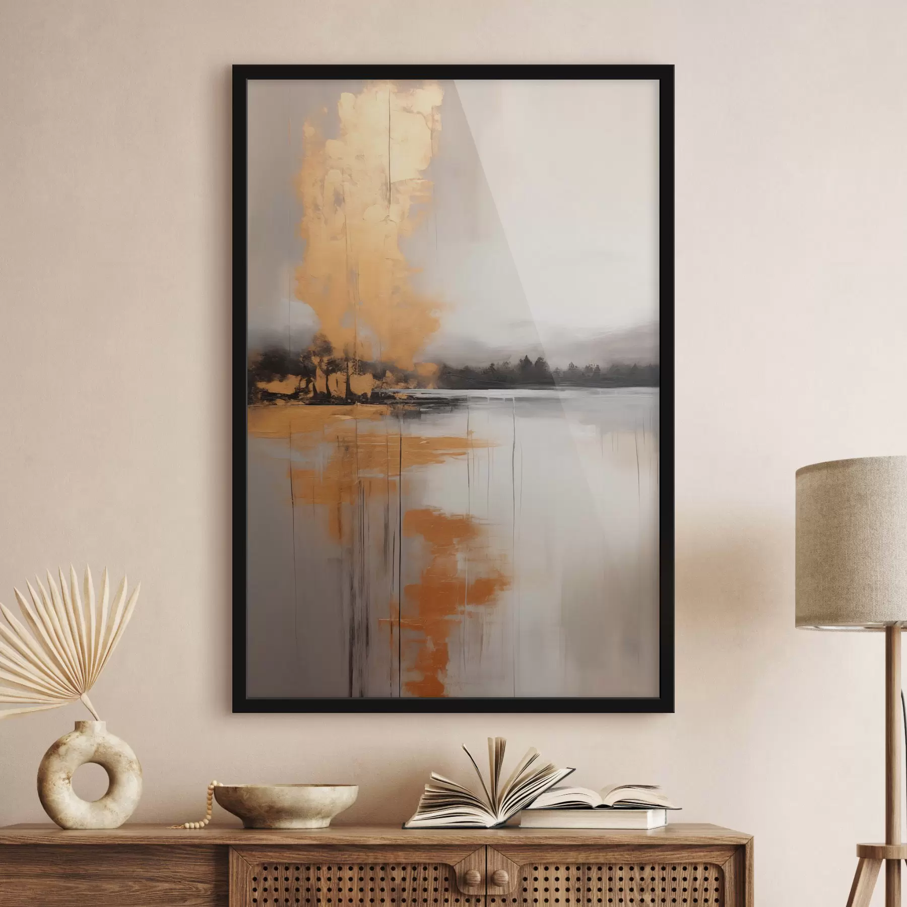 Fototapete Eine abstrakte Landschaft mit einem See, Baum und gelben Nebel, das Wasser spiegelt und bewölkten Himmel f45575