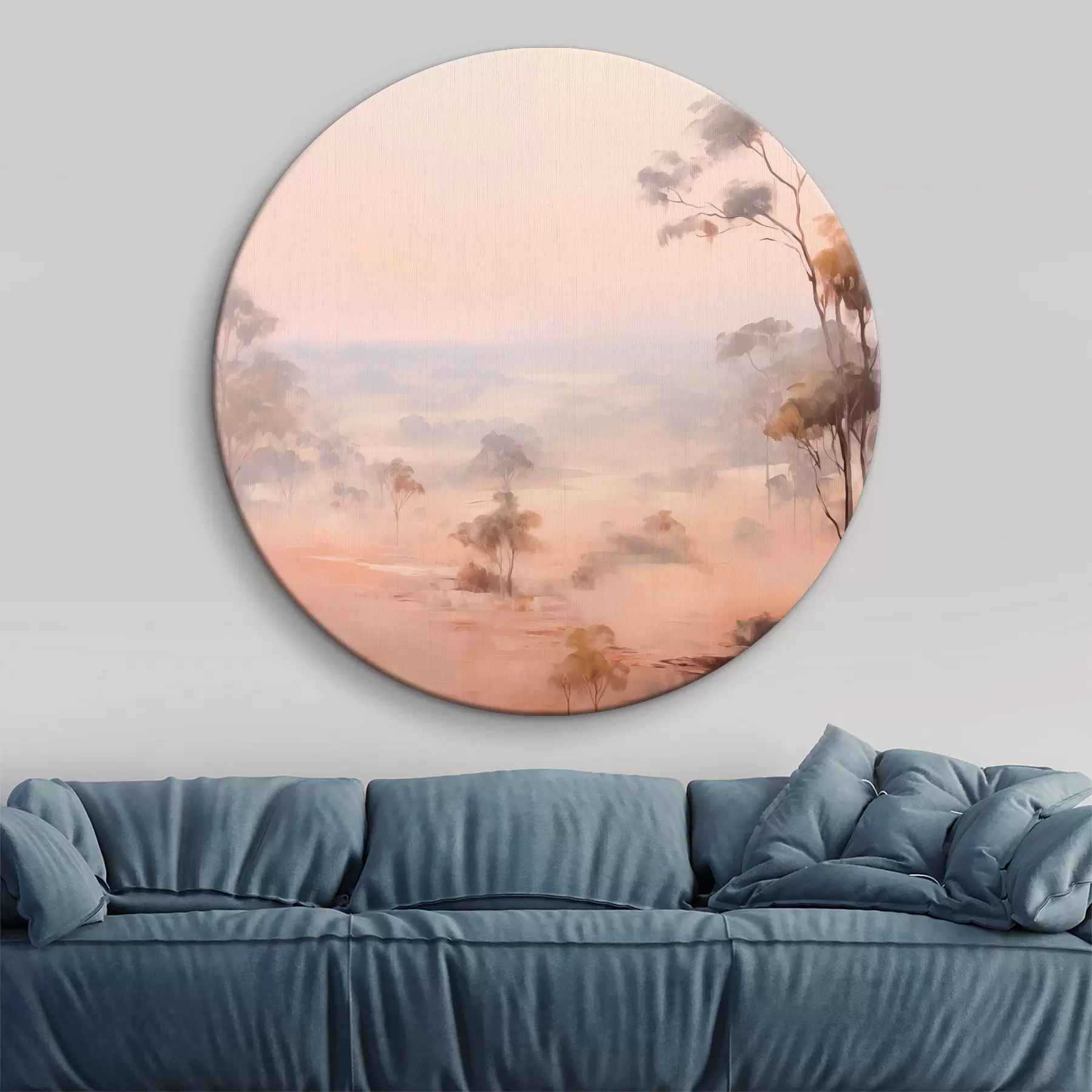 Fototapete Eine Landschaft mit Sträuchern und Bäumen in Pastelltönen von Rosa, Orange und Braun, mit Bergen im Hintergrund r45554