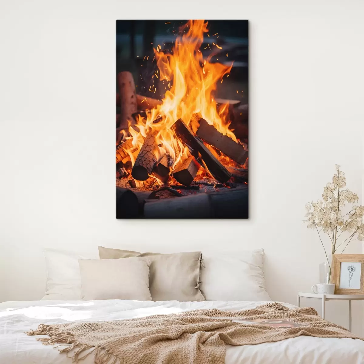 Fototapete Feuriges Lagerfeuer mit Holz s45514