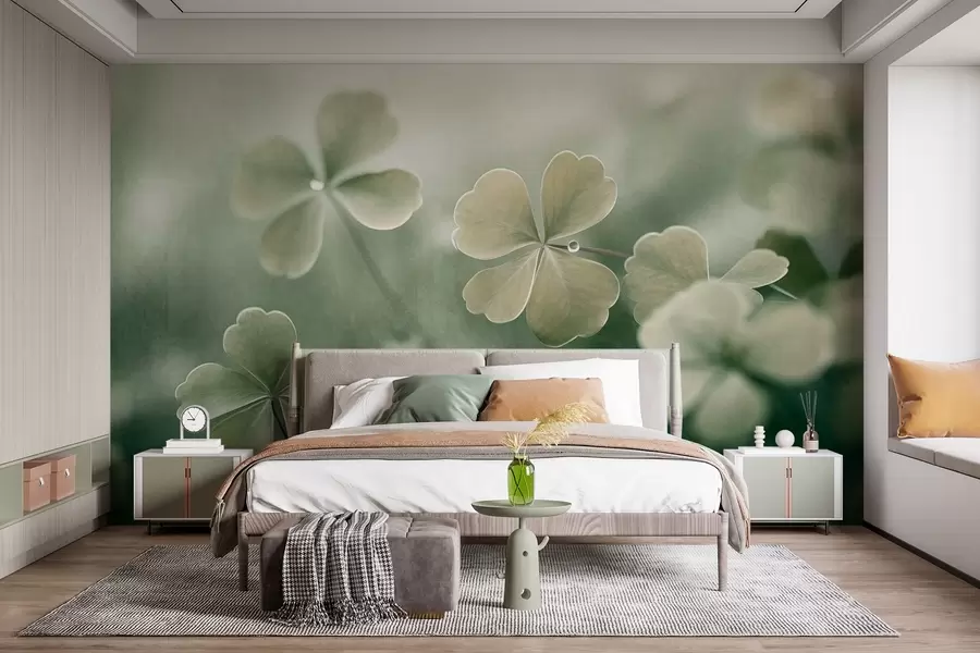 Fototapete Vierblättrige Kleeblätter mit Wassertropfen, hellgrüne Farbe, weicher Fokus, unscharfer Hintergrund, strukturierter Druck w09376