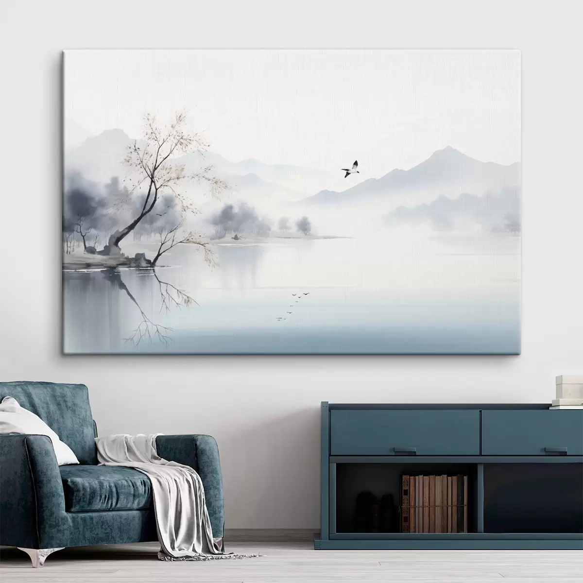 Fototapete Neblige Landschaft mit einem Baum, Bergen und Vögeln s45518