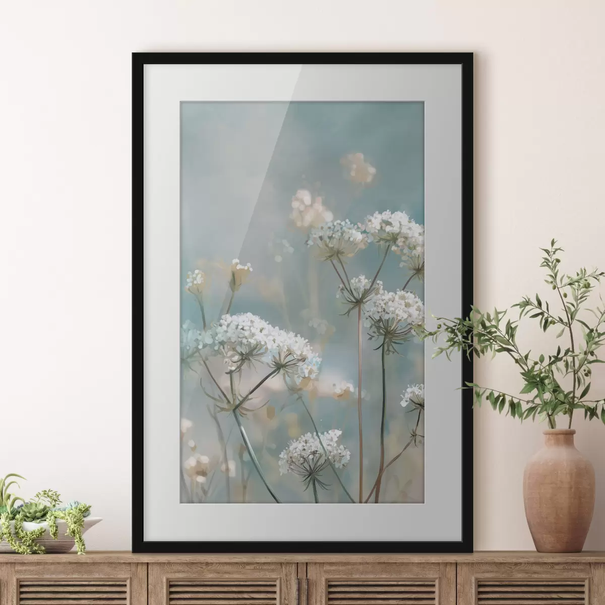 Poster Königin-Annes-Spitze-Blumen im Aquarellstil auf blauem Hintergrund f45721