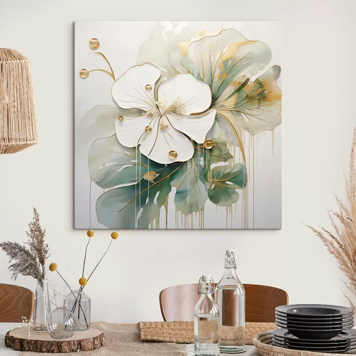Fototapete Eine weiße Blume mit gelb-orangefarbenen Details und grünen Blättern s45815