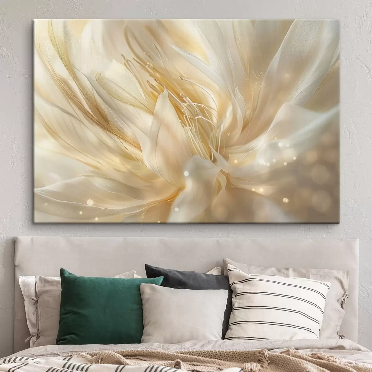Fototapete Leichte abstrakte Blume in gelb-orangefarbenem Schein s45819