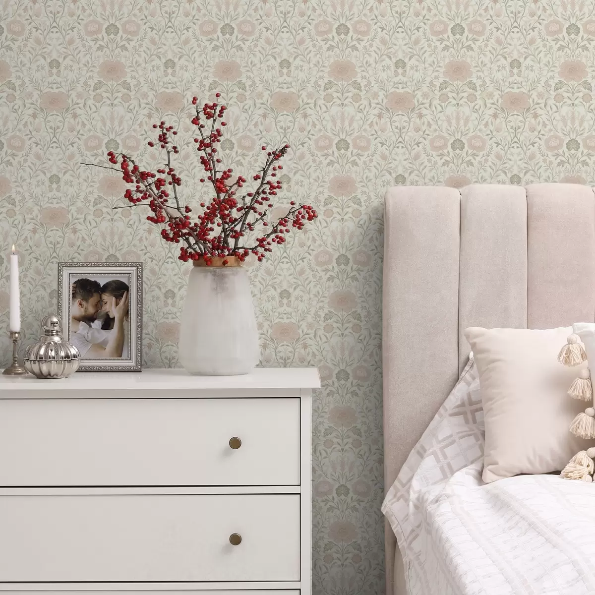 Tapete Morris-Stil: Pfingstrosen und Gräser in sanften Beige- und Grüntönen a00581