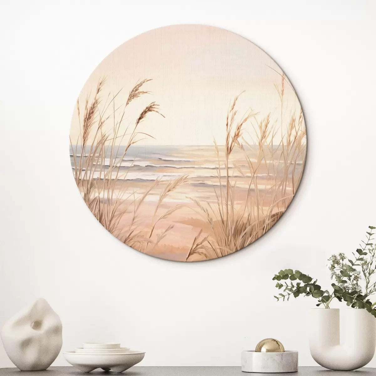 Runde Wandbilder Pampasgras mit pastelloranger Farbpalette, hellrosa Himmel, eine ruhige Landschaft r45935