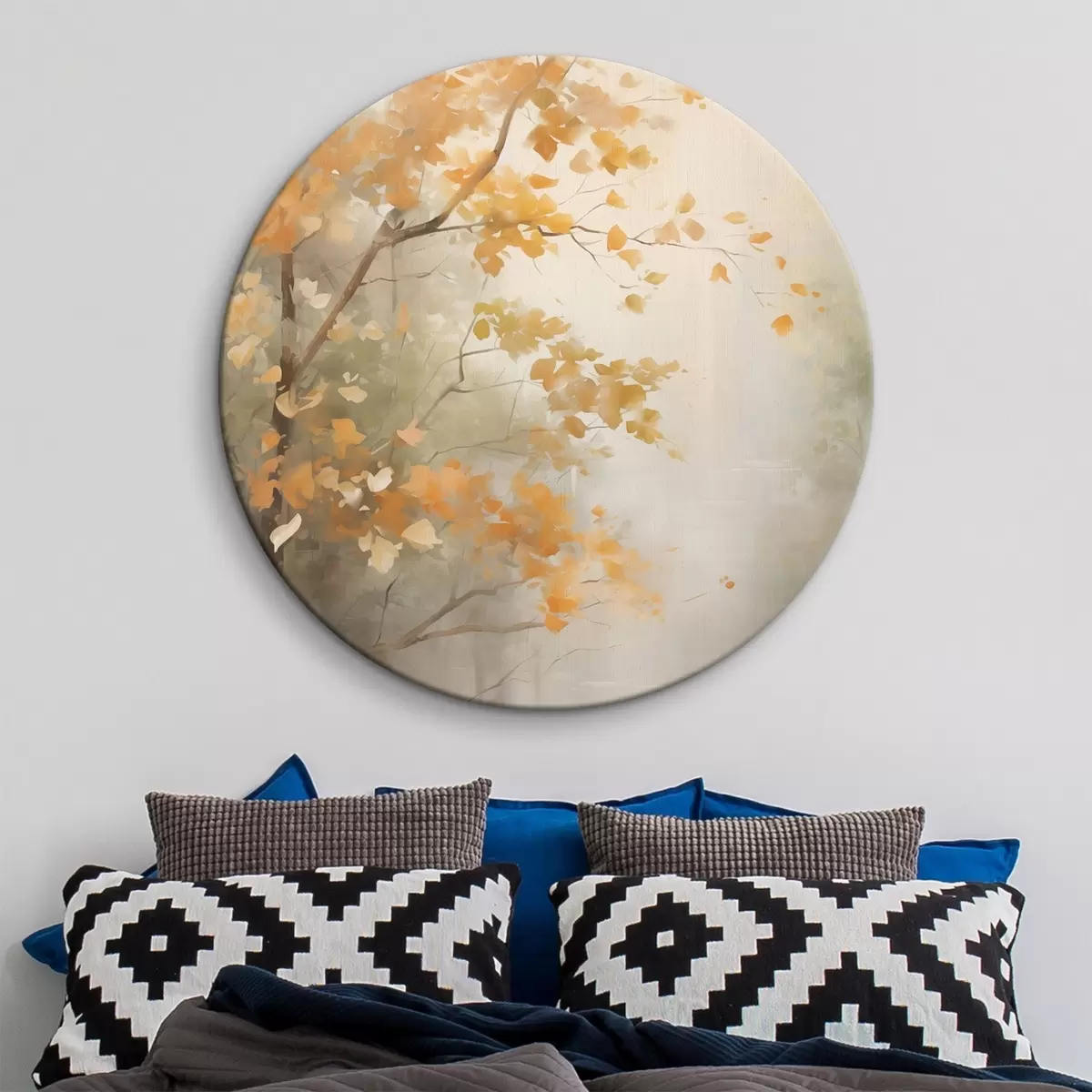 Runde Wandbilder Herbstliche Äste mit orangefarbenen Blättern in einem Wald mit sanftem Licht r45940