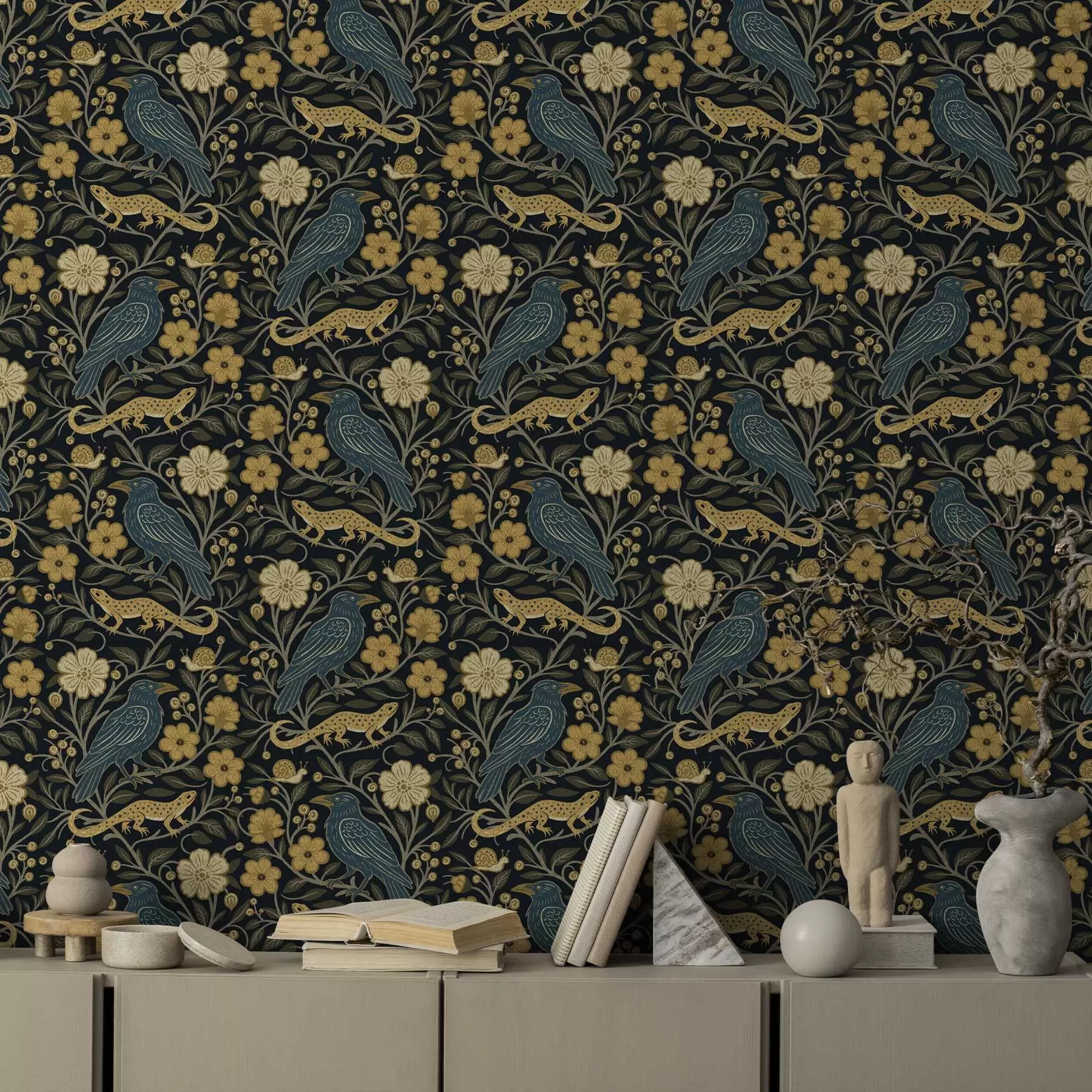 Fototapete Vögel, Eidechsen und Schnecken zwischen Blumen auf dunklem Hintergrund a00691