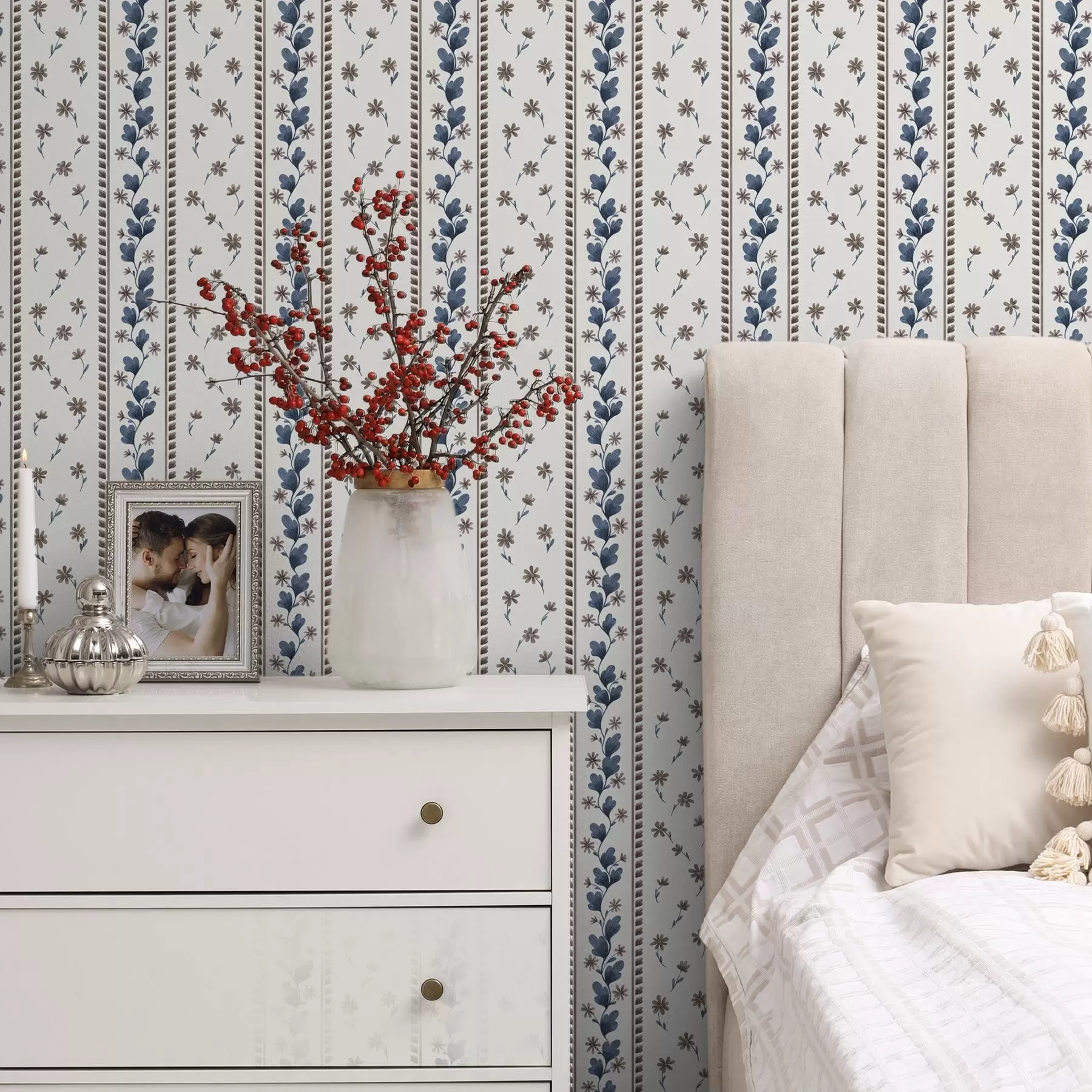 Fototapete Vertikale Blumenstreifen in Blau-Braun-Tönen a00811v2