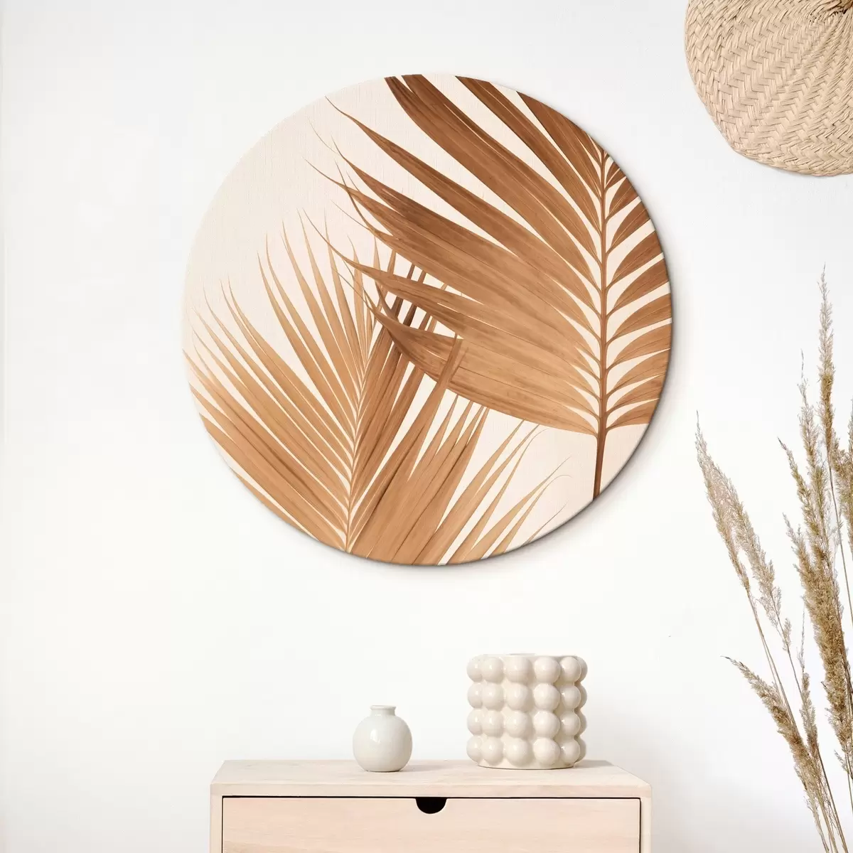 Runde Wandbilder Palmenblätter in Brauntönen, neutraler Hintergrund, minimalistischer Stil, natürliche Beleuchtung, tropisches Flair r46274