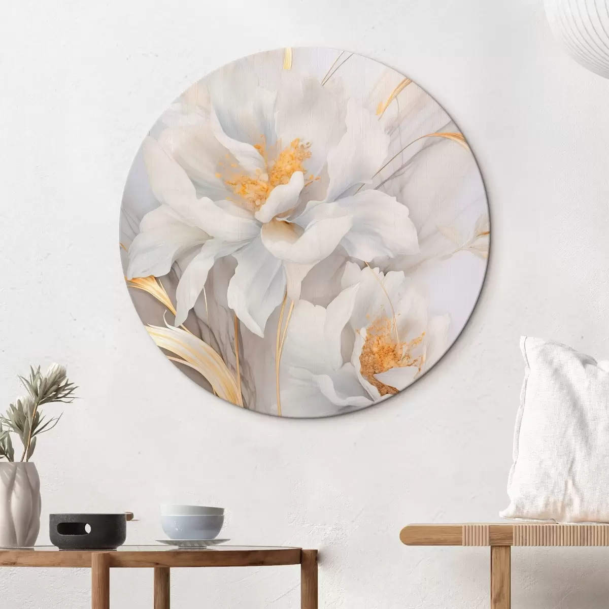 Runde Wandbilder Weiße Blüten mit gelben Stempeln und Stielen, zarte Blütenblätter, elegante Komposition, neutraler Hintergrund r46293
