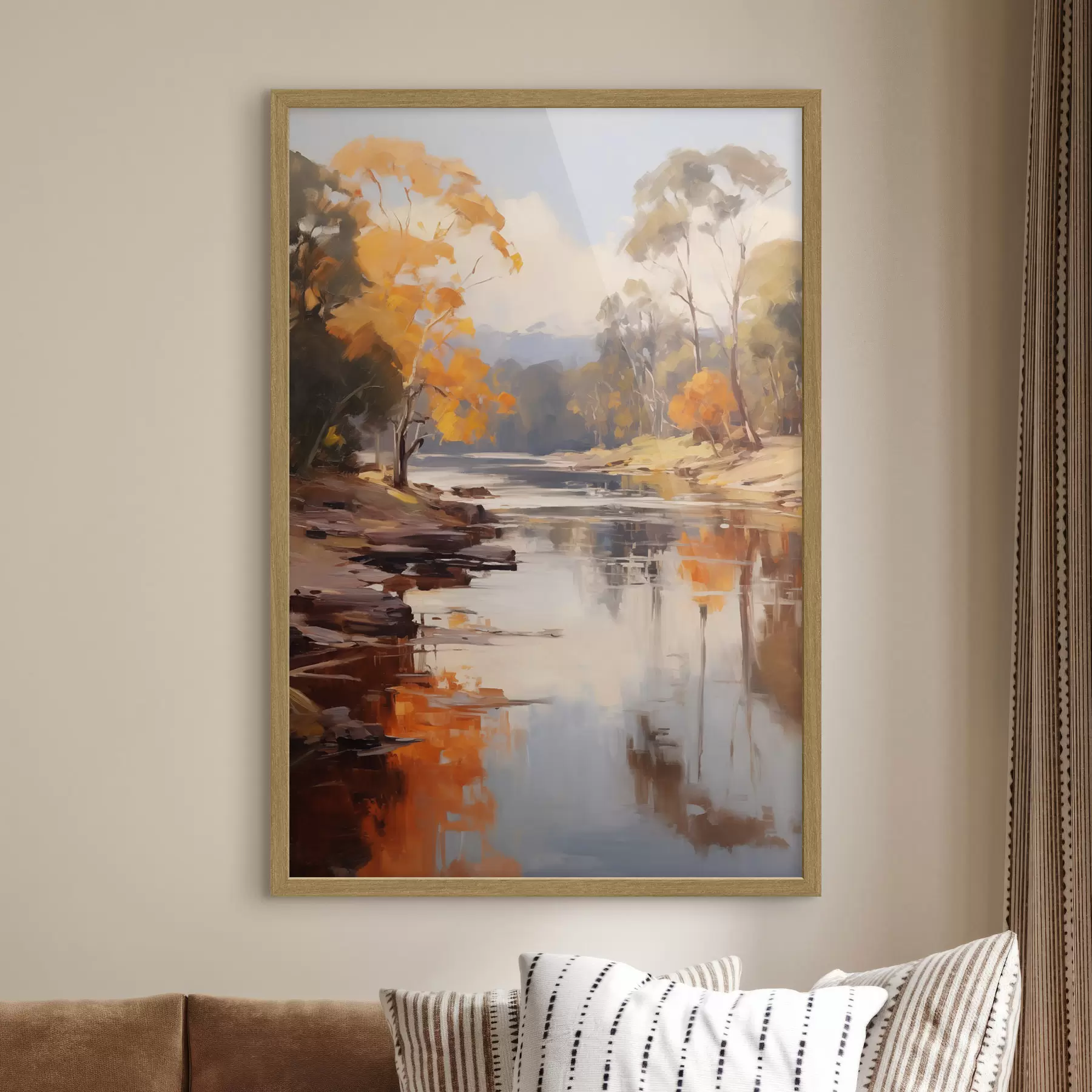 Fototapete Herbstlandschaft, Fluss mit Bäumen am Ufer, Wald im Hintergrund, Spiegelungen auf dem Wasser f46280