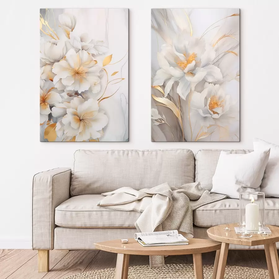 Fototapete Weiße Blüten mit gelben Details, Blütenblätter mit dezenten Schatten, heller Hintergrund mit dezentem Marmoreffekt m00889