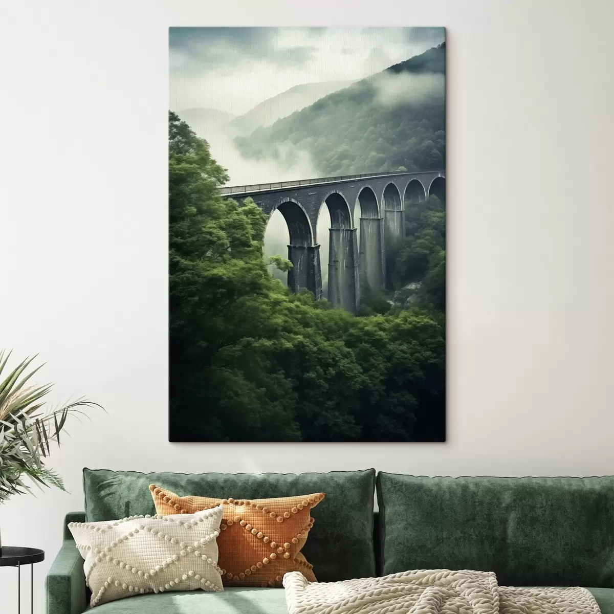 Fototapete Steinviadukt über nebligem Waldtal s46483