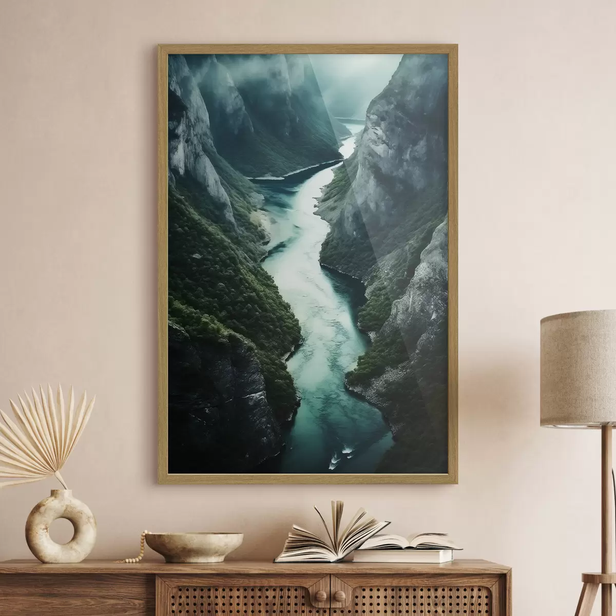 Poster Enge Schlucht mit türkisfarbenem Wasserstrom von oben f46522