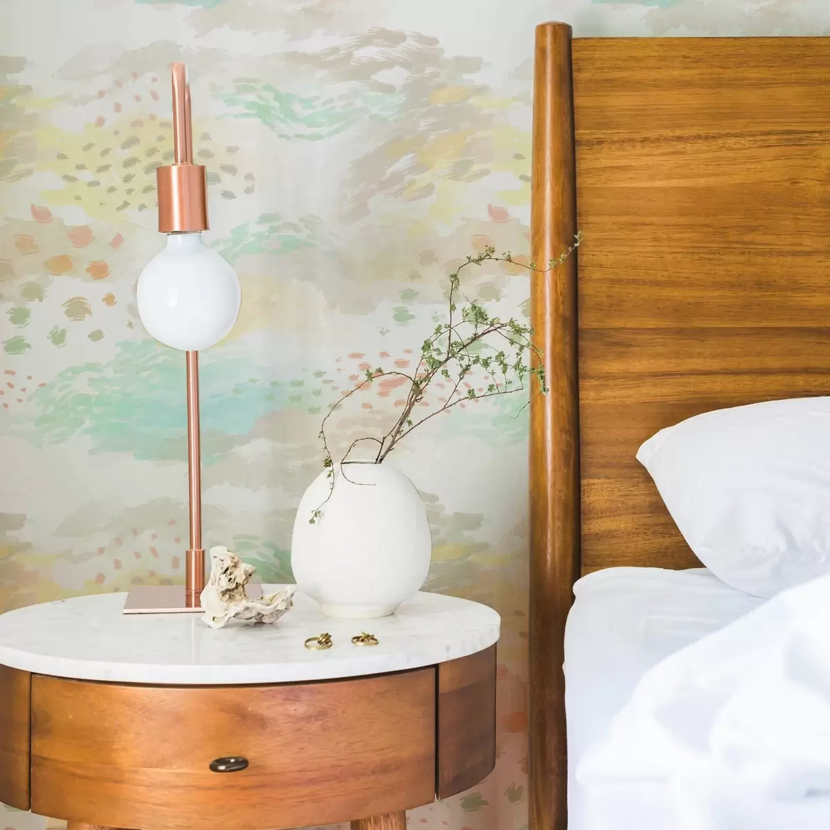 Tapete Leichte Pastellpinselstriche auf fast weißem Hintergrund a00999