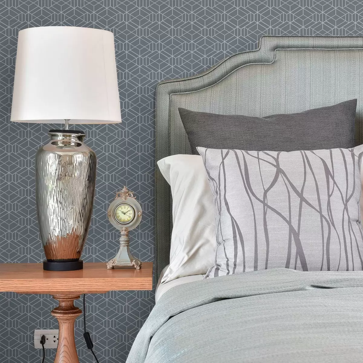 Tapete Grauer Hintergrund mit weißen dreidimensionalen Würfeln in einem Raster a01067v2