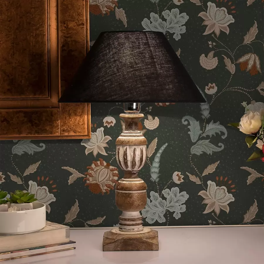 Fototapete Dunkelgrüner Hintergrund mit dekorativen Blumen und Blättern a01086