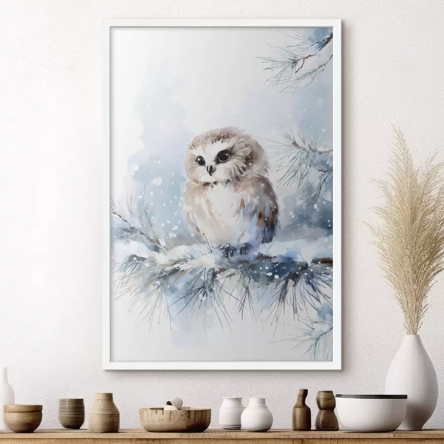 Fototapete Niedliche Eule auf einem schneebedeckten Tannenzweig im Aquarellstil f47115
