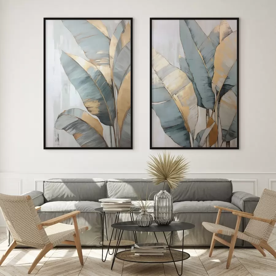 Fototapete Eine Reihe von gedämpften blauen, grauen und gelben Bananenblättern mit sichtbaren Pinselstrichen vor einem weißen abstrakten Hintergrund d00645