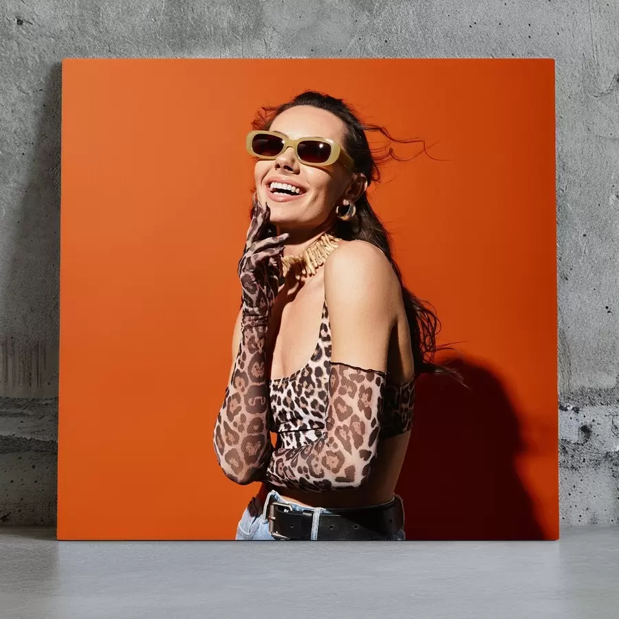 Fototapete Porträt von Ihrem eigenen Foto an der Wand s47171