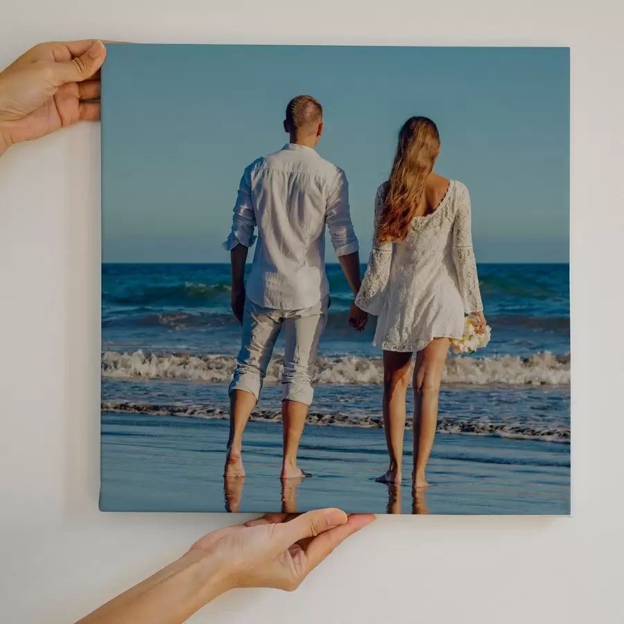 Fototapete Geschenk für ein Paar basierend auf einem Foto auf Leinwand s47202