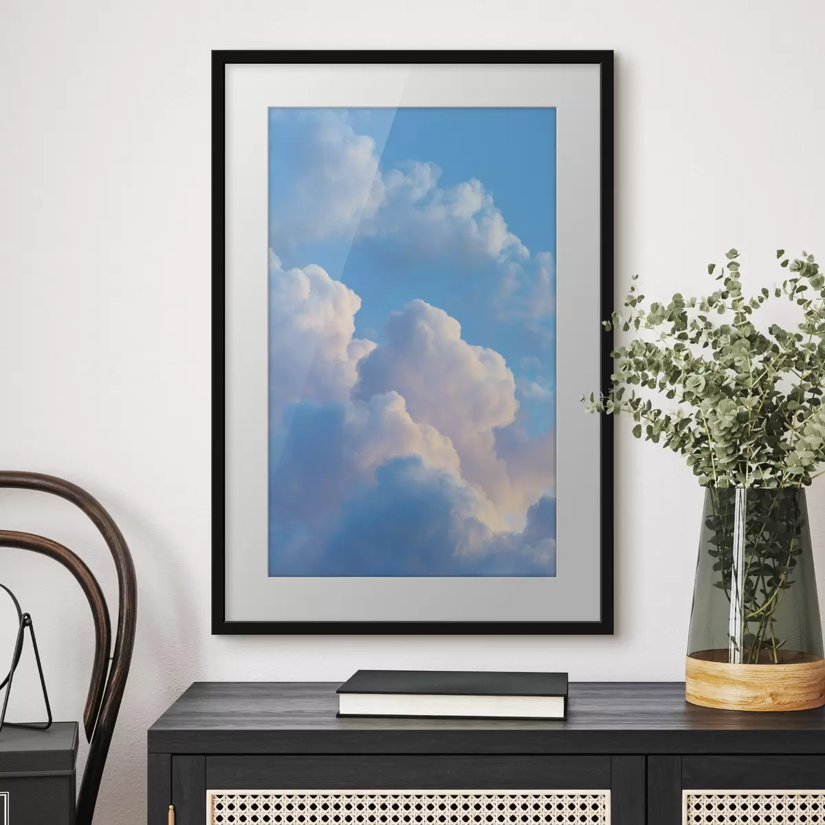 Poster Voluminöse Wolken in sanften Blau- und Rosatönen im fotorealistischen digitalen Grafikstil f47088