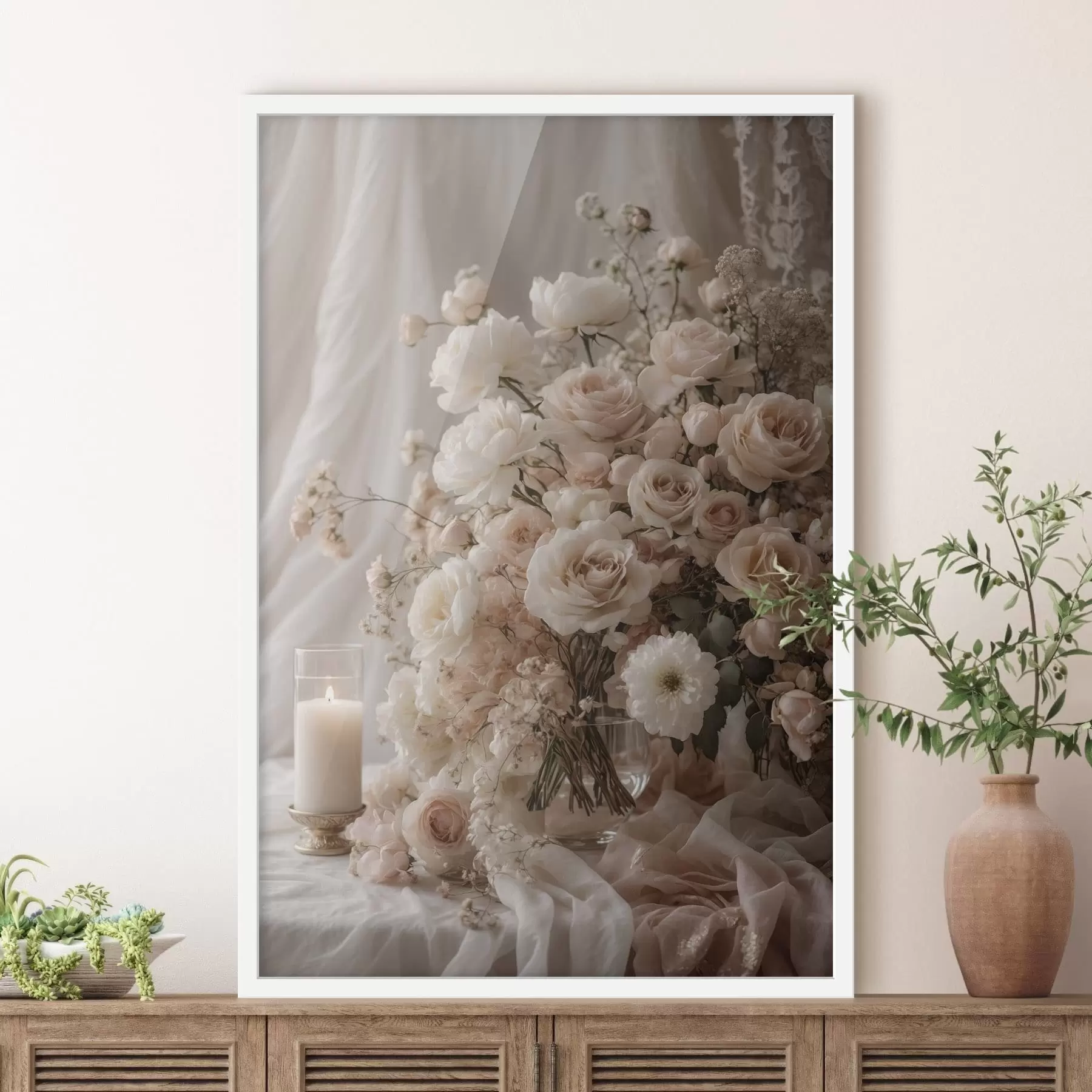 Fototapete Cremefarbene Blumen neben einer brennenden Kerze f47281