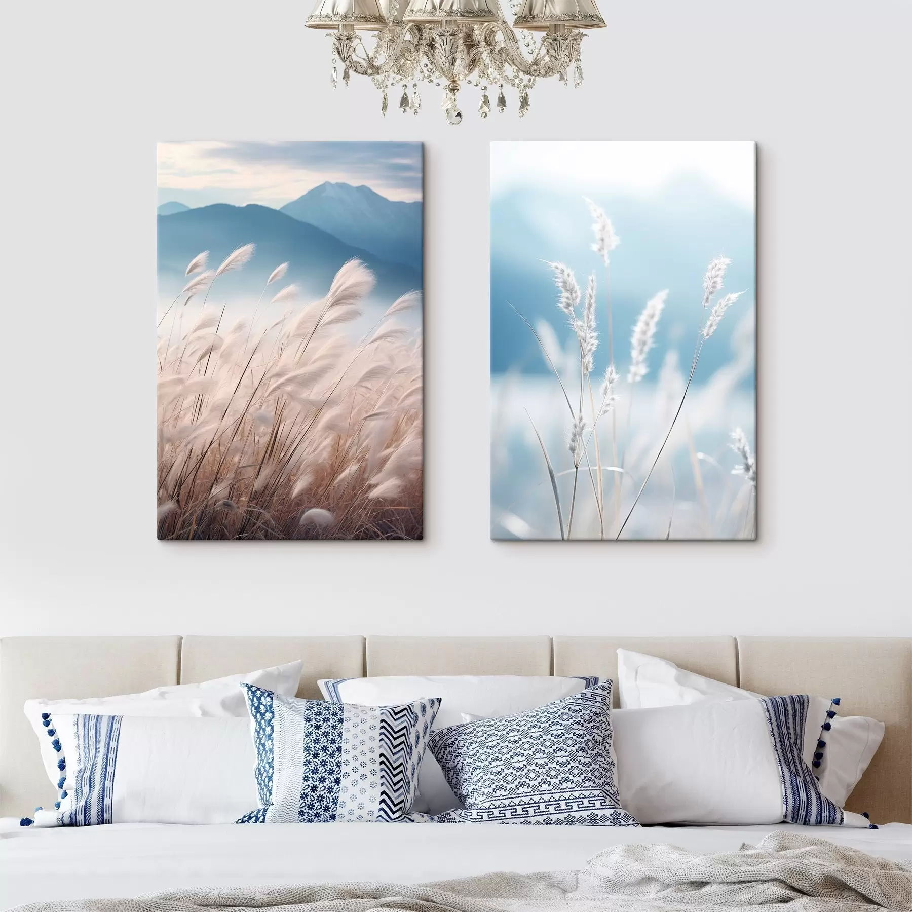 Fototapete Hohes, weißes Pampasgras, das im Wind weht, mit sanften blauen Bergen im Hintergrund m30060