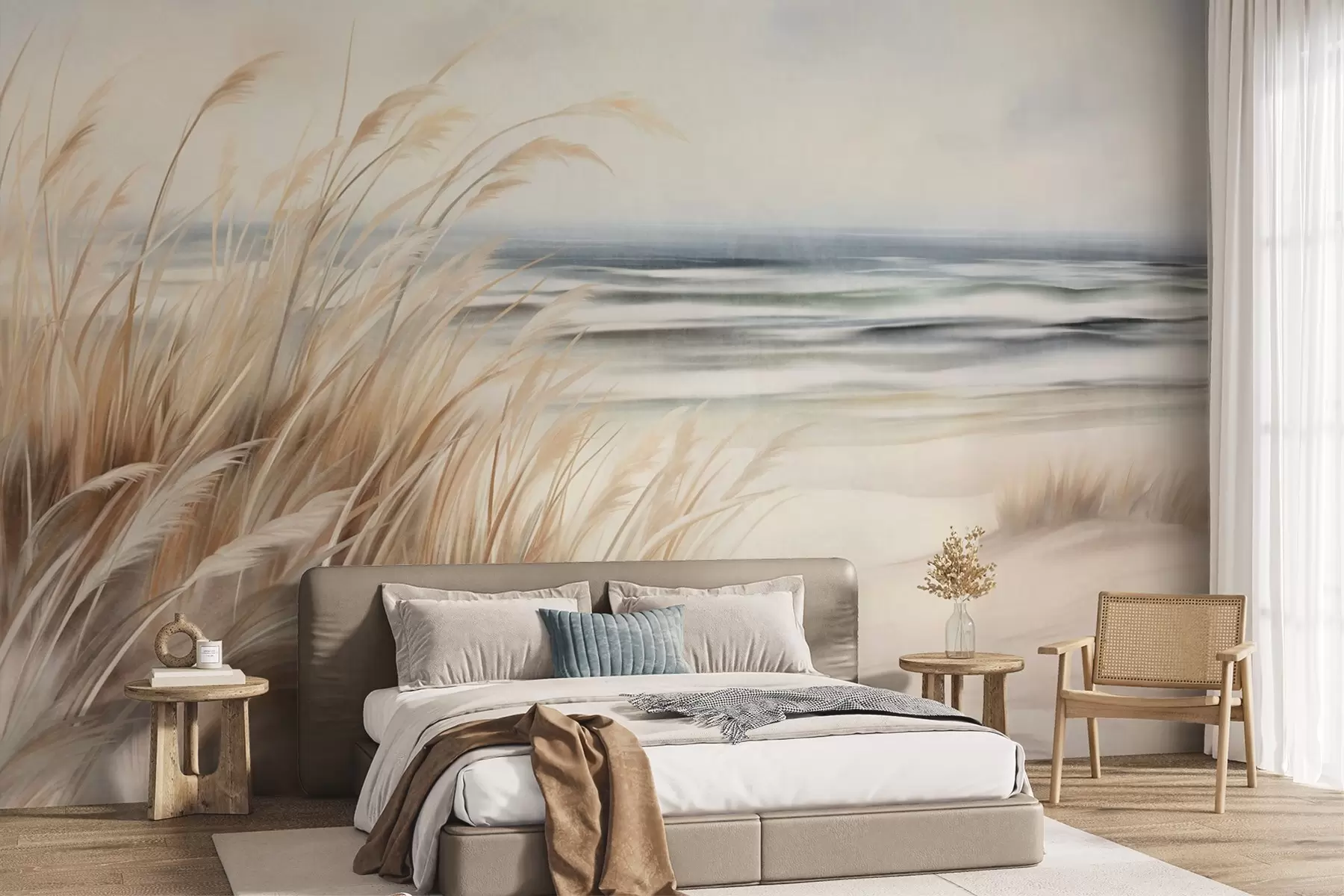 Fototapete Strukturierte Landschaft mit trockenem Gras an einem Sandstrand, mit dem Meer und dem Himmel im Hintergrund w09739