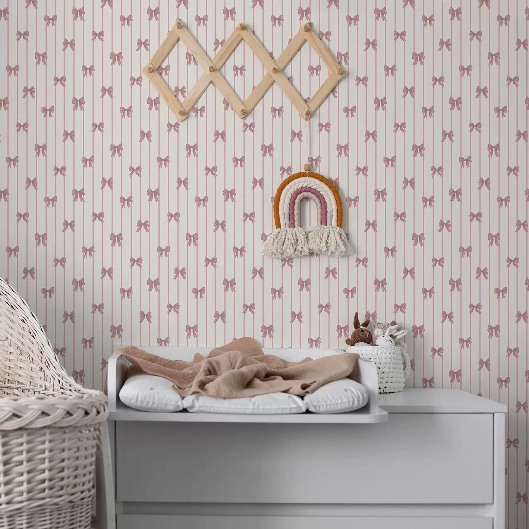 Fototapete Kleine rosa Schleifen in vertikalen Streifen a01076
