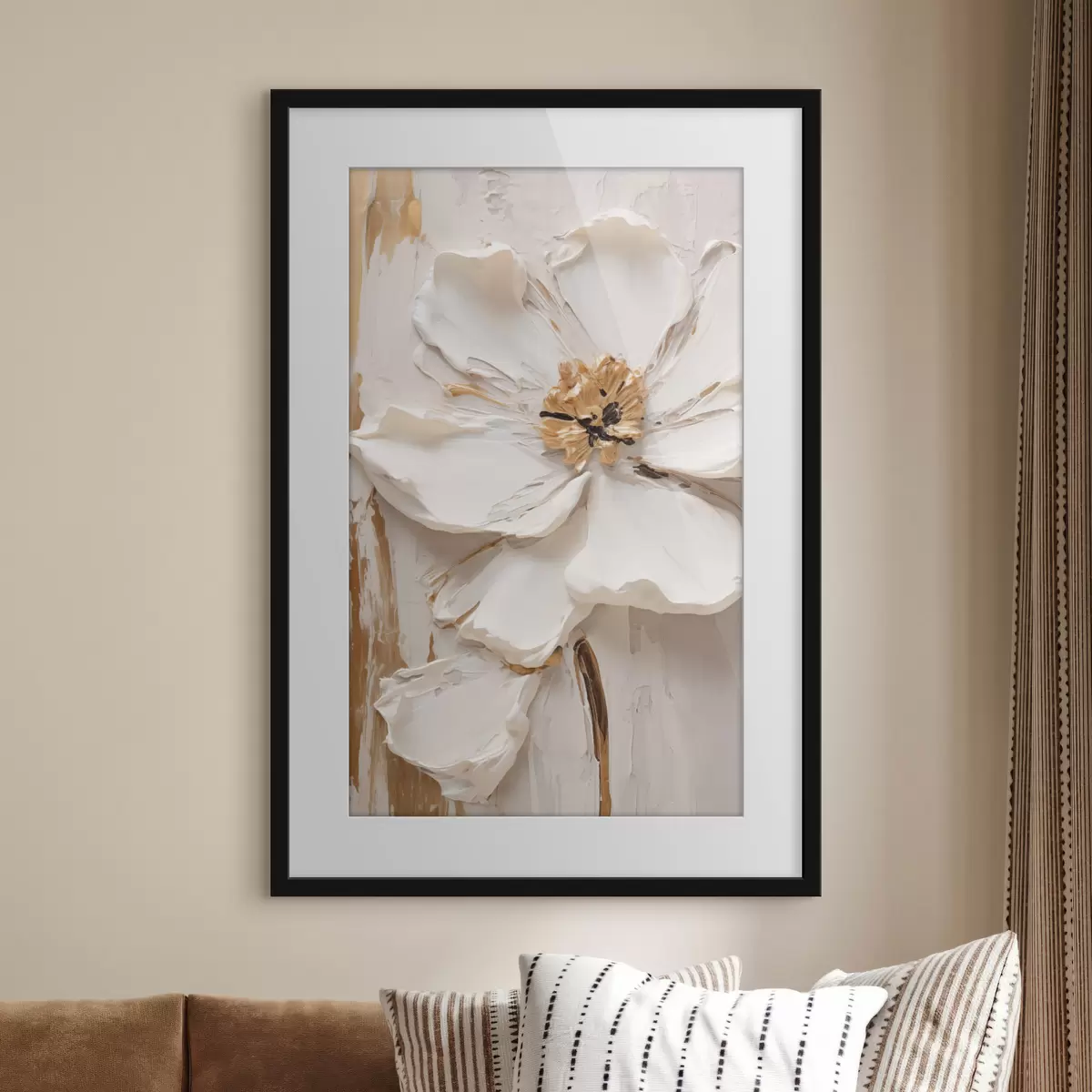 Poster Eine strukturierte weiße Blume mit zarten Blütenblättern und einem abstrakten Hintergrund f49486