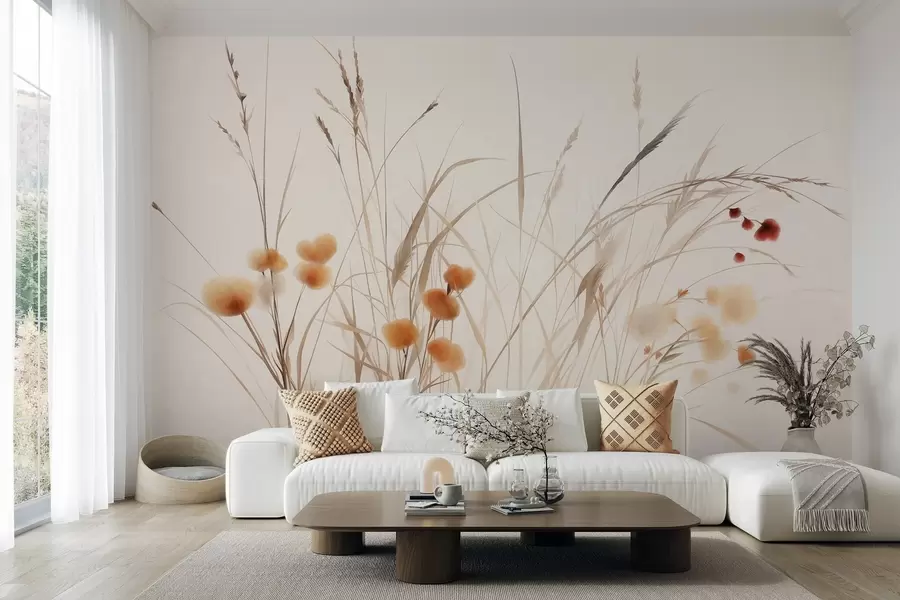 Fototapete Hohe Gräser und kleine orangefarbene Wildblumen vor einem blassen Hintergrund, strukturierter Boho-Stil w09902
