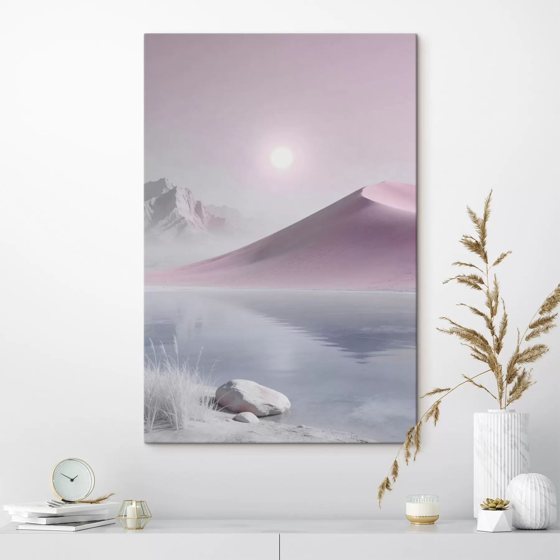 Fototapete Bergsee in der Nähe eines sandigen Hügels in Pastelltönen s49725